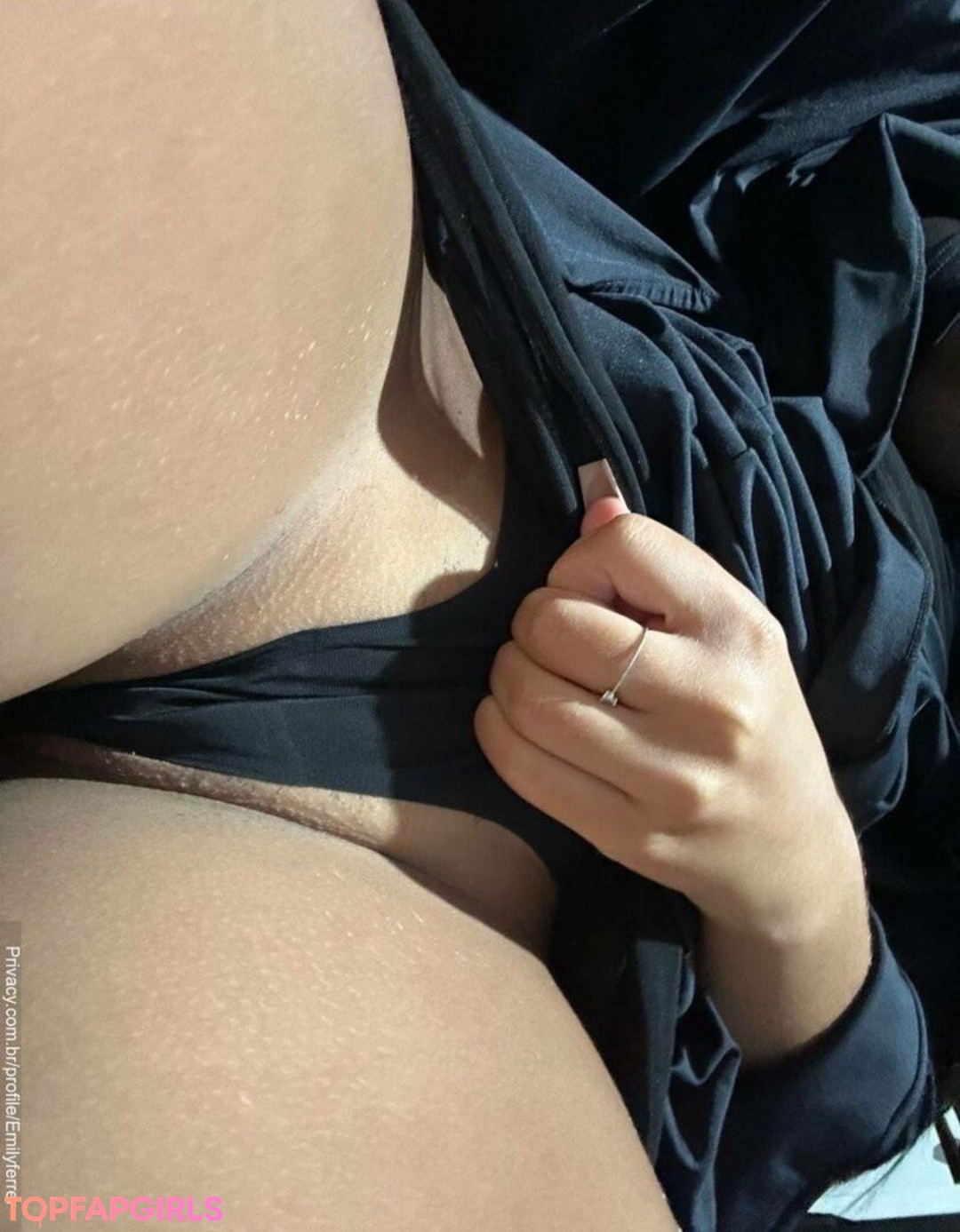 ウクライナのティーンオンリーファン ホットセックス 写真