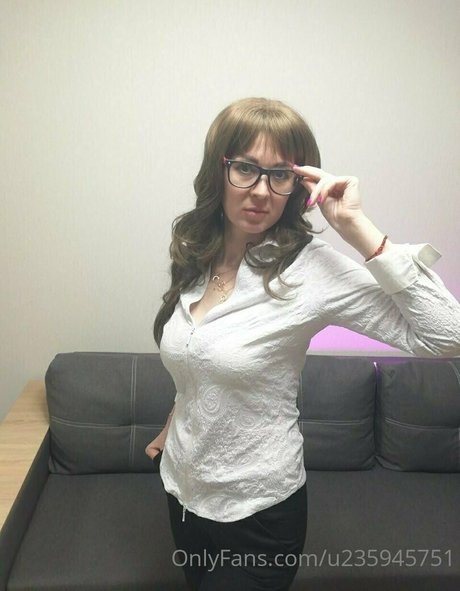 Your lusty mom ホットなスター 写真
