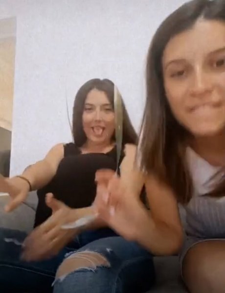 熟女 2P OnlyFans 無料セックス 写真
