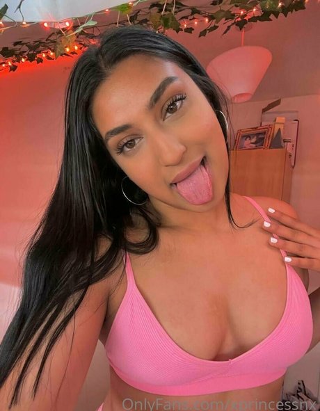 brownbarbieexxx ヌードモデル 写真