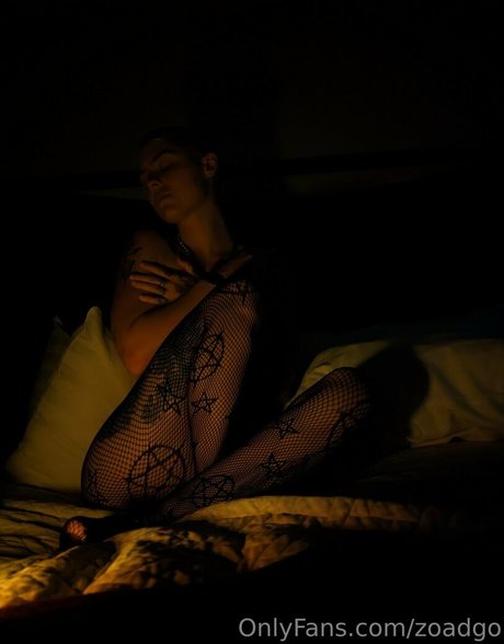 zoadgo セクシーモデル 写真