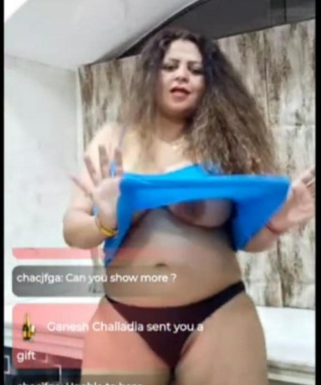 Sapna Sappu エロティック女優 アーカイブ