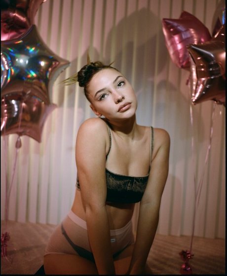 美しいアジア人OnlyFans セクシー 写真