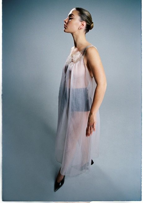 Madelyn Cline アダルトスター 写真