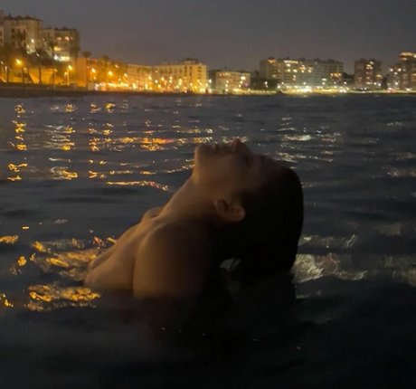Suecuk トップモデル 写真