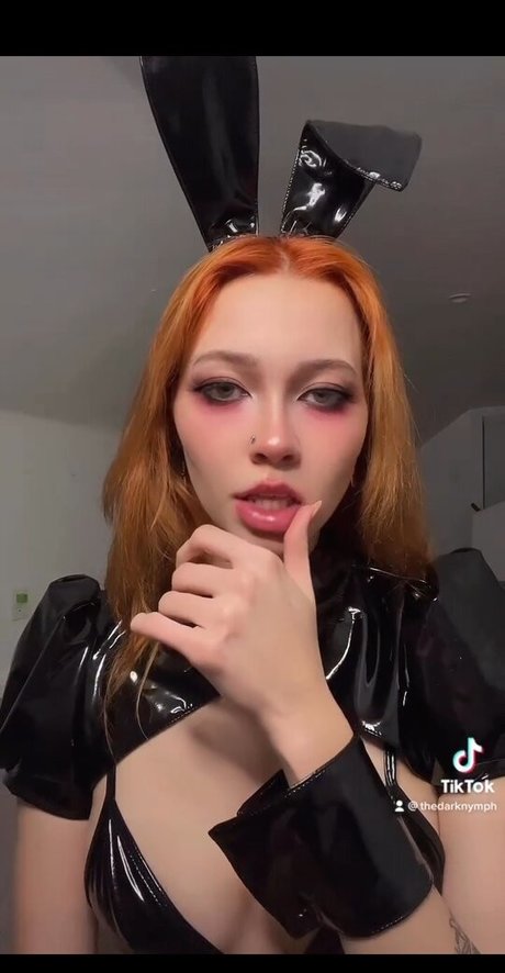 Thedarknymph セックスポルノスター 写真