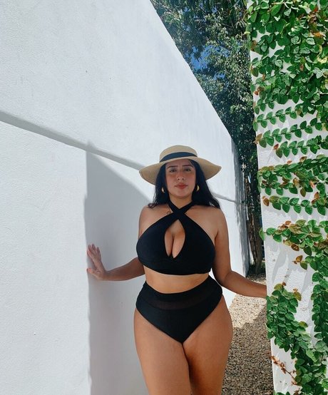 baelib セクシー女優 写真