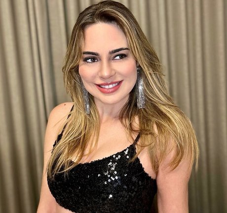 Rachel Sherazade トップモデル 写真