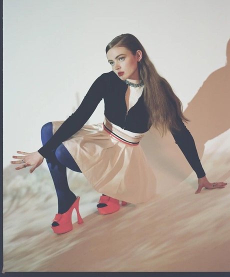 Sadie Sink XXXモデル 写真