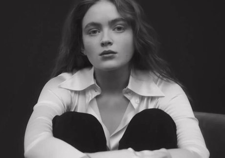 Sadie Sink ホットなモデル アーカイブ