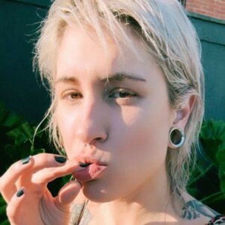Mariana Ayrez かわいいスター 写真