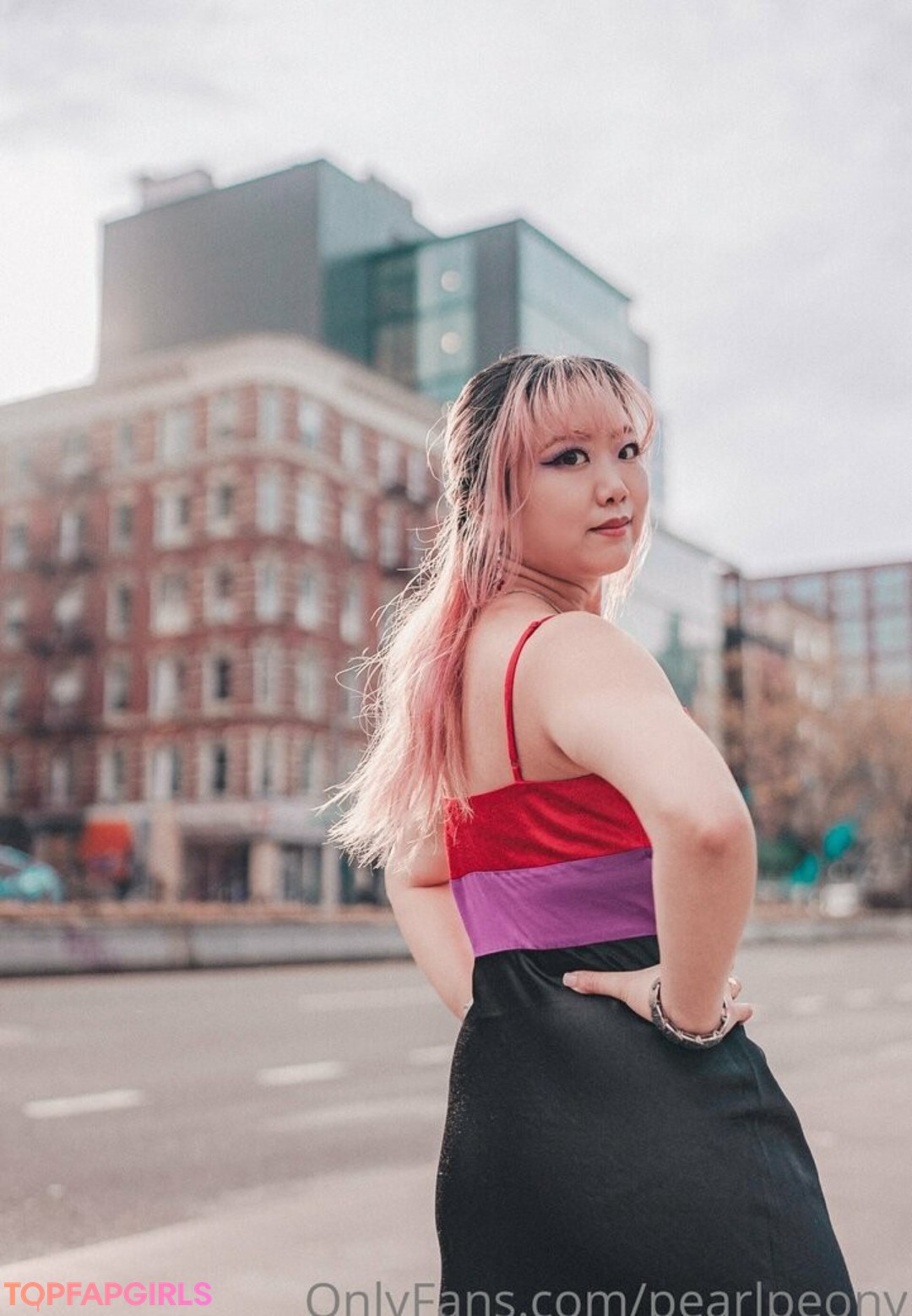 アジアンヨガ オンリーファンズ 無料xxx 写真