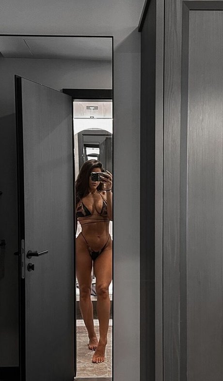 Leah Shutkever ポルノスター アダルト 写真