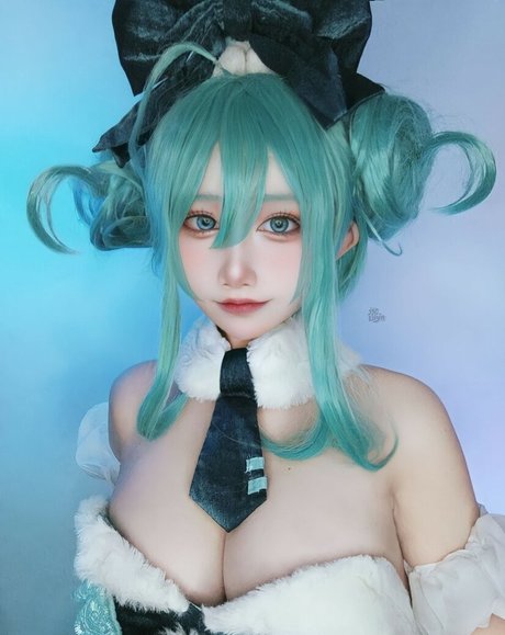 ゴス・ポーグ・オンリーファンズ パーフェクト 写真