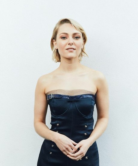 AnnaSophia Robb 美しいスター 写真