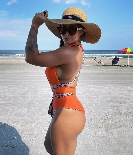 WWE Xia Li 高品質モデル 画像