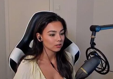 MichelleR top profile image