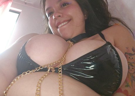 ValeRukyy 高品質モデル 写真