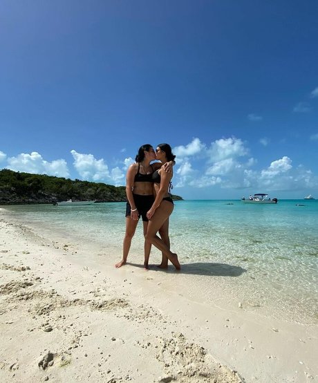 Sonya Deville 美しいスター 画像