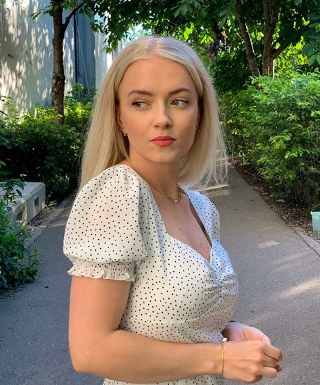 Mimi Lintrup 無料スター 写真