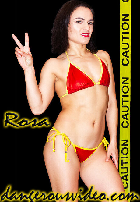 Thunder Rosa ホット女優 写真