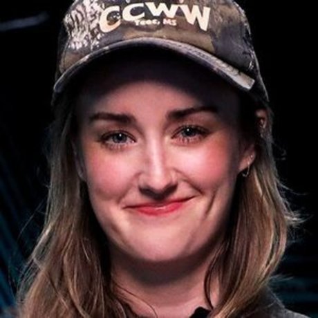 Ashley Johnson セックス女優 写真