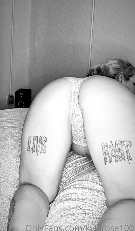 kinkykayy3 ポルノスター 写真