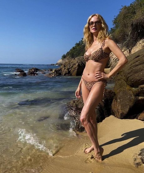 Heather Graham 素敵なモデル 写真