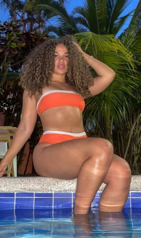 Herbalife Girls 無料モデル 写真