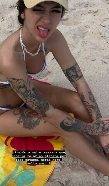 Leticia Caputi 美しいスター 写真