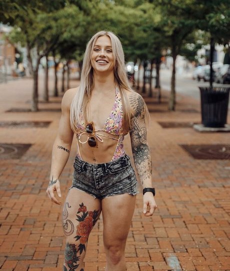 Josie Hamming トップスター 写真
