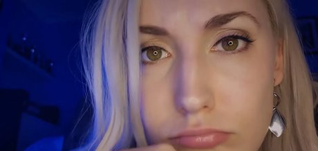 ASMR Shortbread エロティック女優 ギャラリー