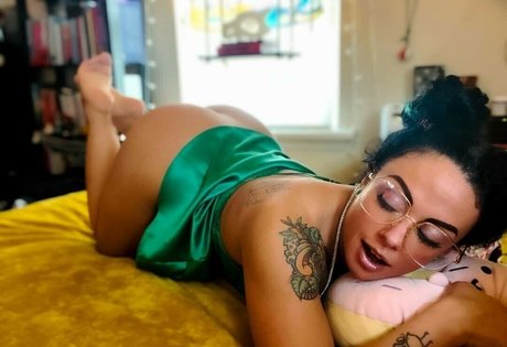 Solo Darling ポルノ女優 写真