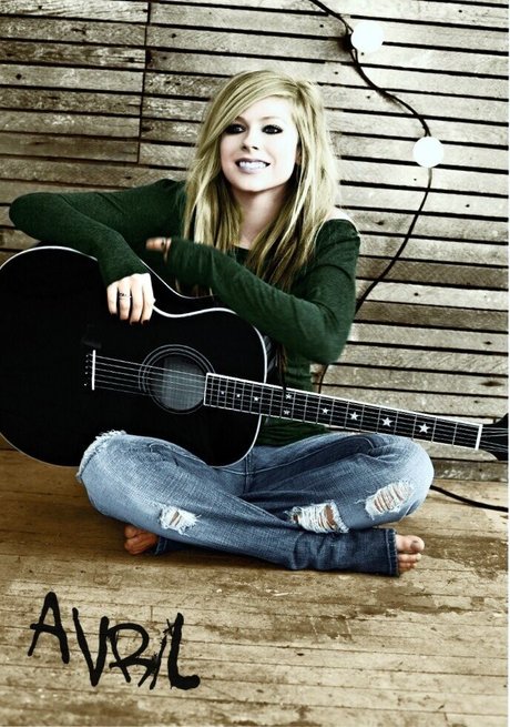 Avril Lavigne アダルト女優 写真