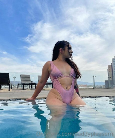 kendallknightt セックスモデル アーカイブ