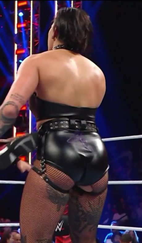 Rhea Ripley 高品質女優 画像