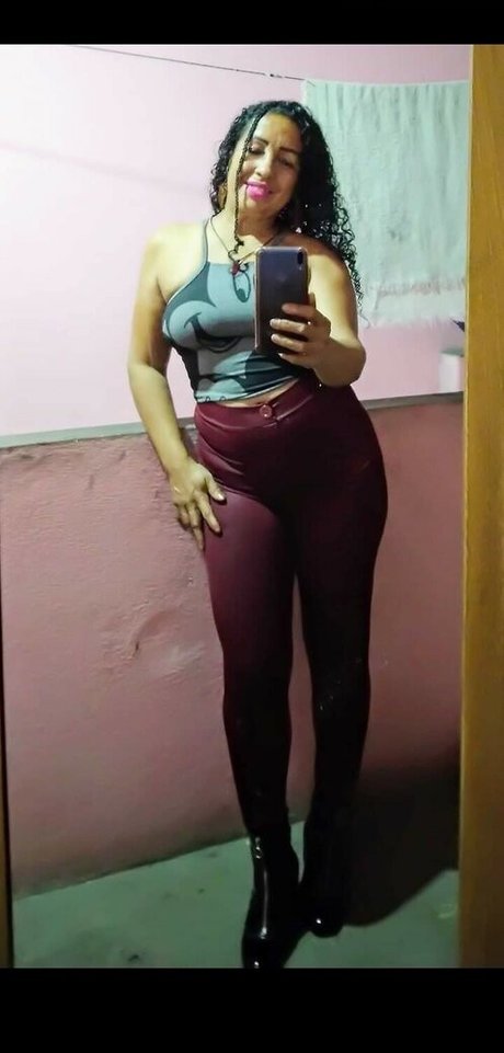 Nita Santos Silva スター ヌード 画像