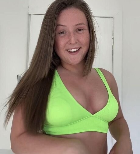 Katylee Bailey セックスモデル 写真