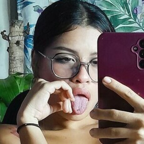 黒檀のアマチュアオンリーファンズ セクシーヌード 画像