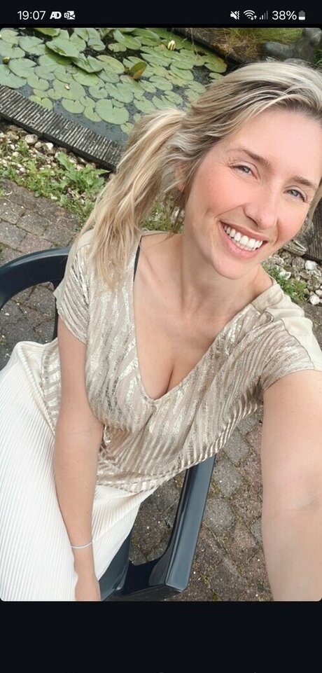 Jolien Orye ポルノスター 画像
