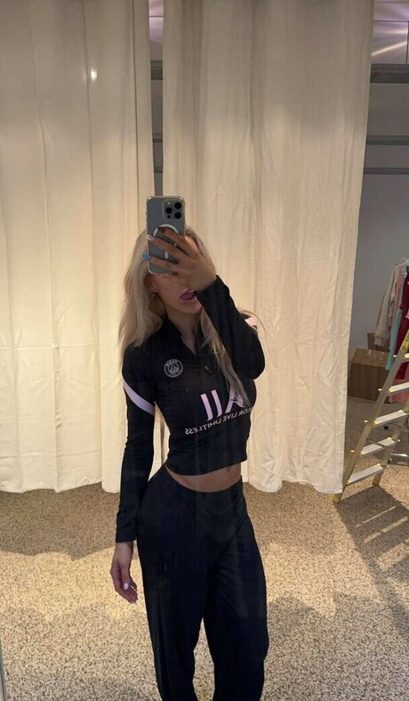 コスプレ ヘンタイ OnlyFans 無料ポルノ 写真