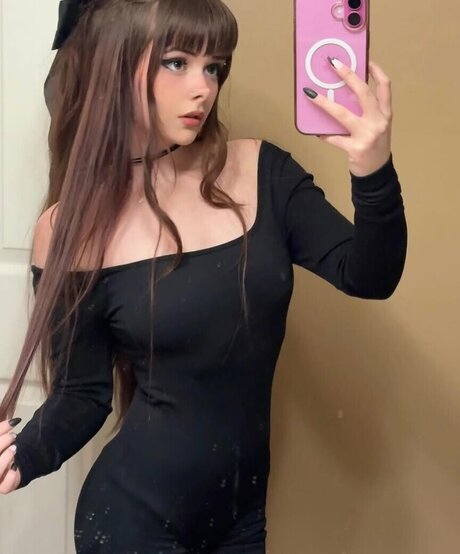 vvlils セックス女優 ギャラリー