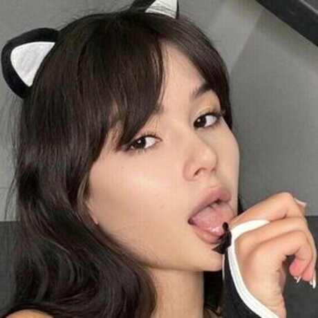 Aleksa sun ポルノスター アダルト 写真