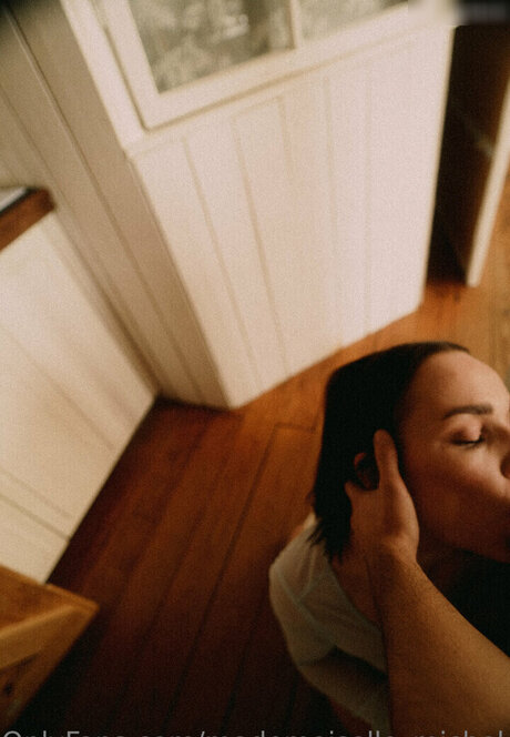 mademoiselle michele エロティックなモデル 写真