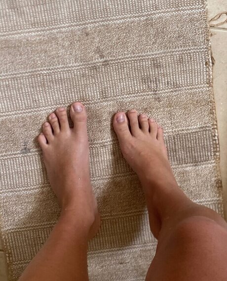 lickandysoles トップモデル 写真