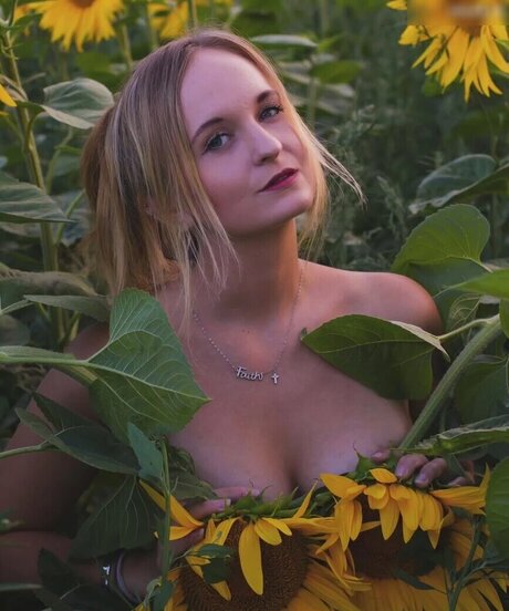 Michellegrsz 112 michelle アダルトモデル 画像