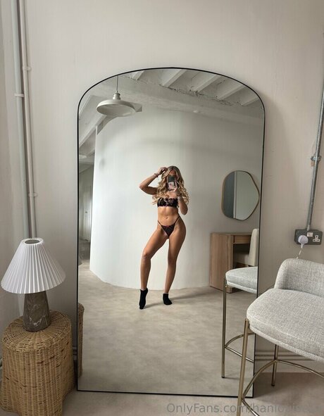 hannahslaneyx 裸の女優 写真