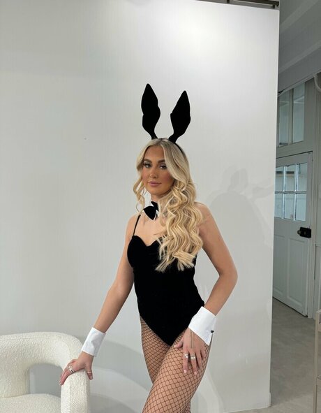 hannahslaneyx セクシーモデル 画像