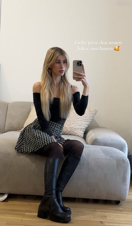 quitelola アート女優 画像