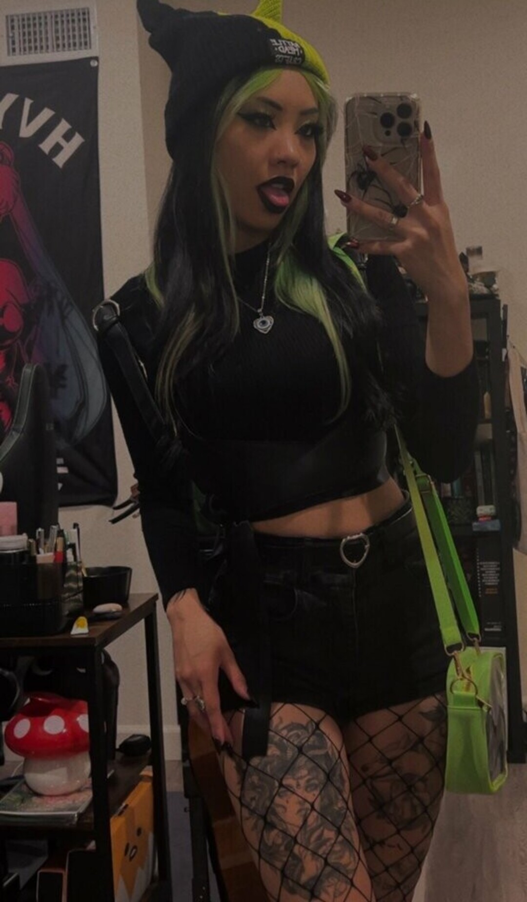 膨らみ OnlyFans 無料セクシー 画像